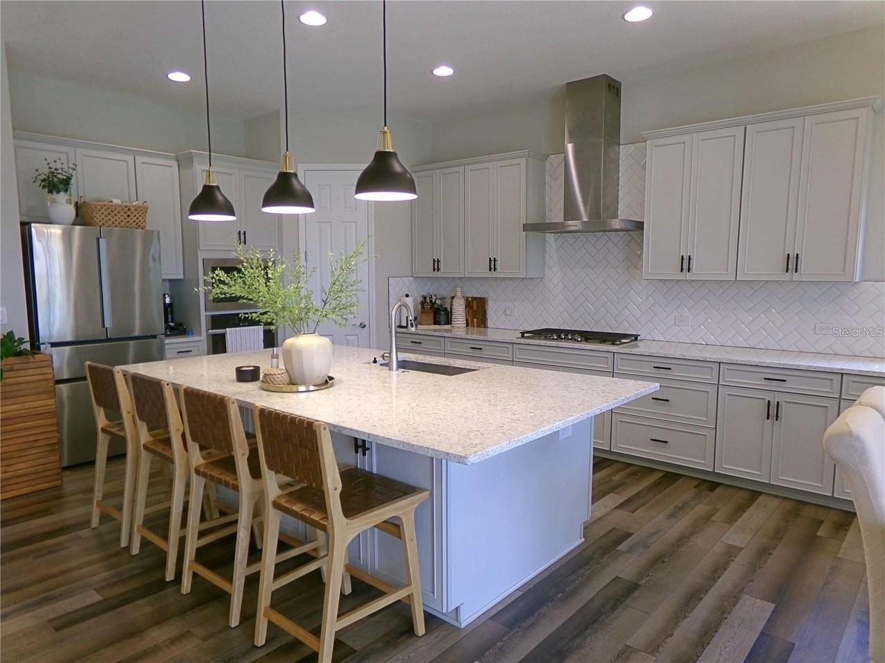 11212 Hawks Fern Dr - Photo 5 of 40