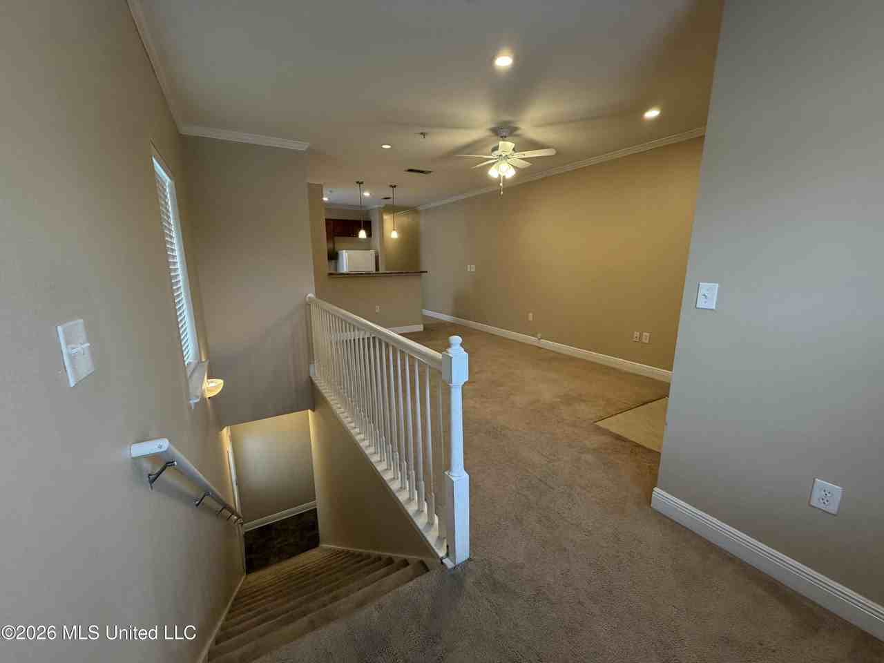 12040 Highland Ave Apt C - Photo 2 of 5