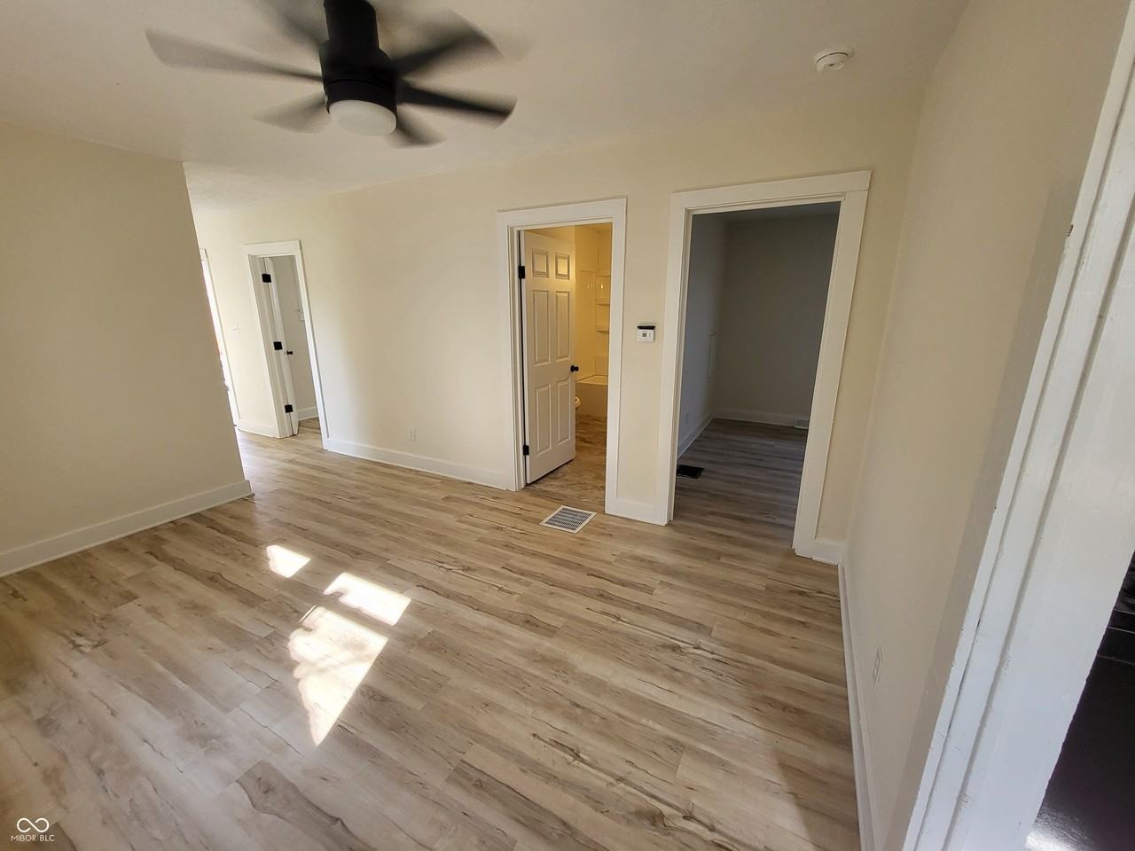 2462 Main St - Photo 3 of 15
