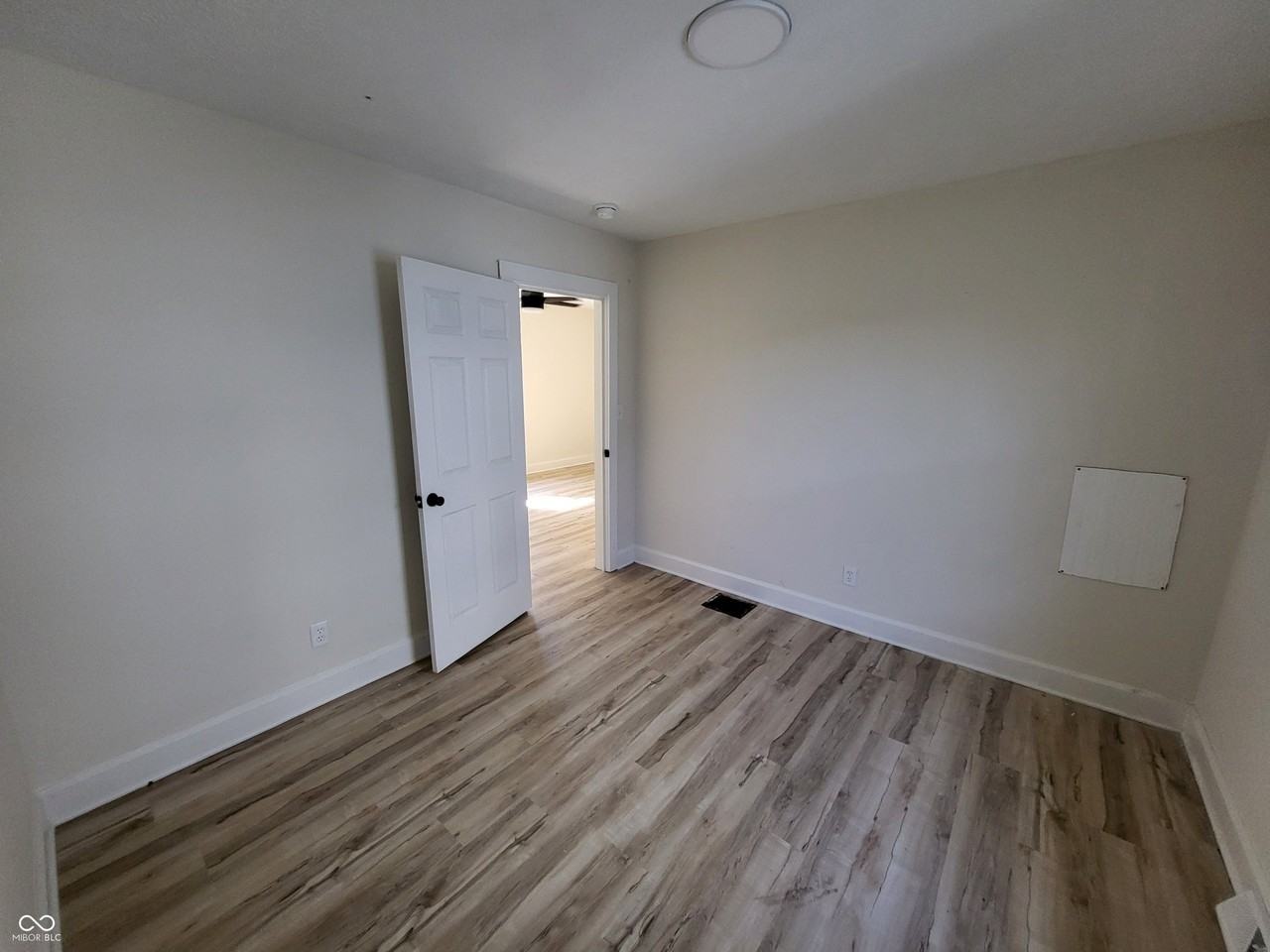 2462 Main St - Photo 7 of 15