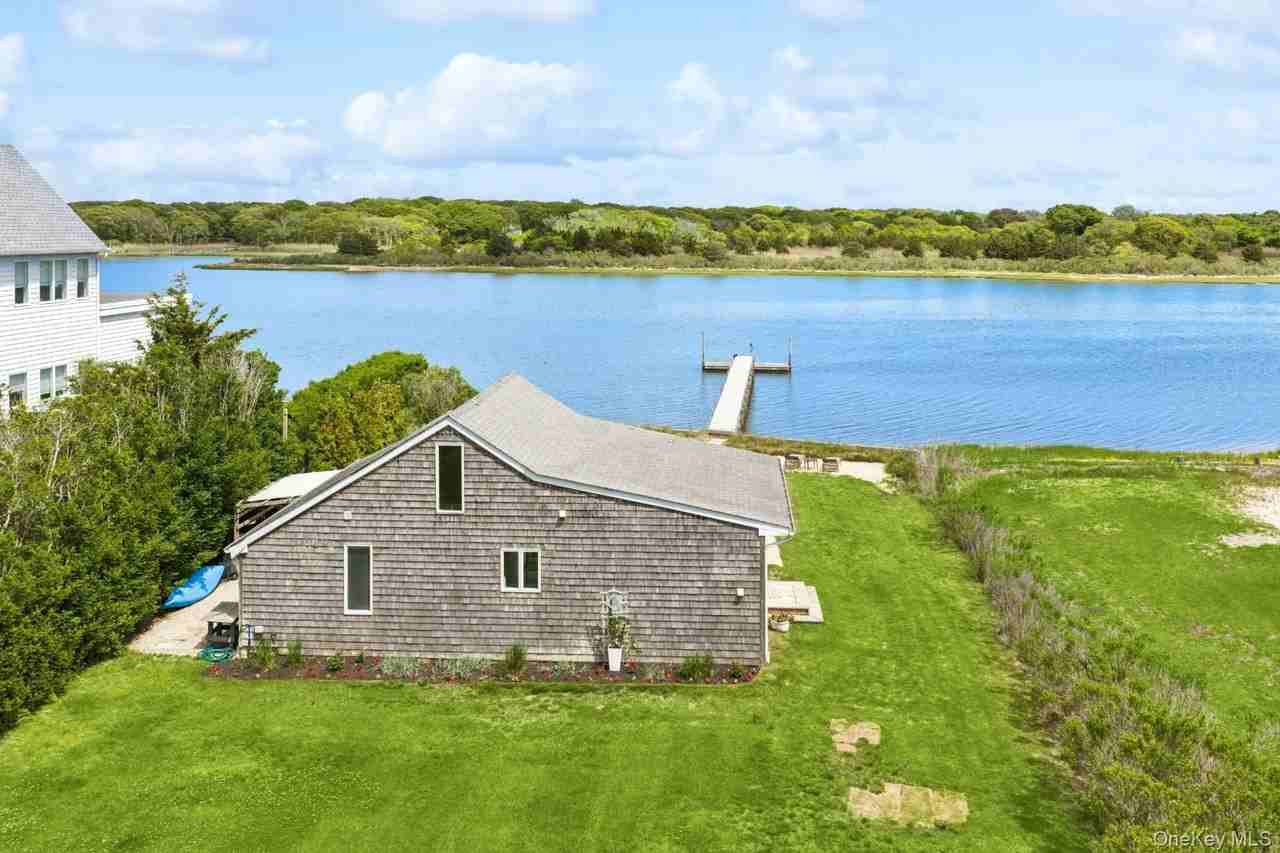 108 Little Neck Rd - Photo 3 of 26