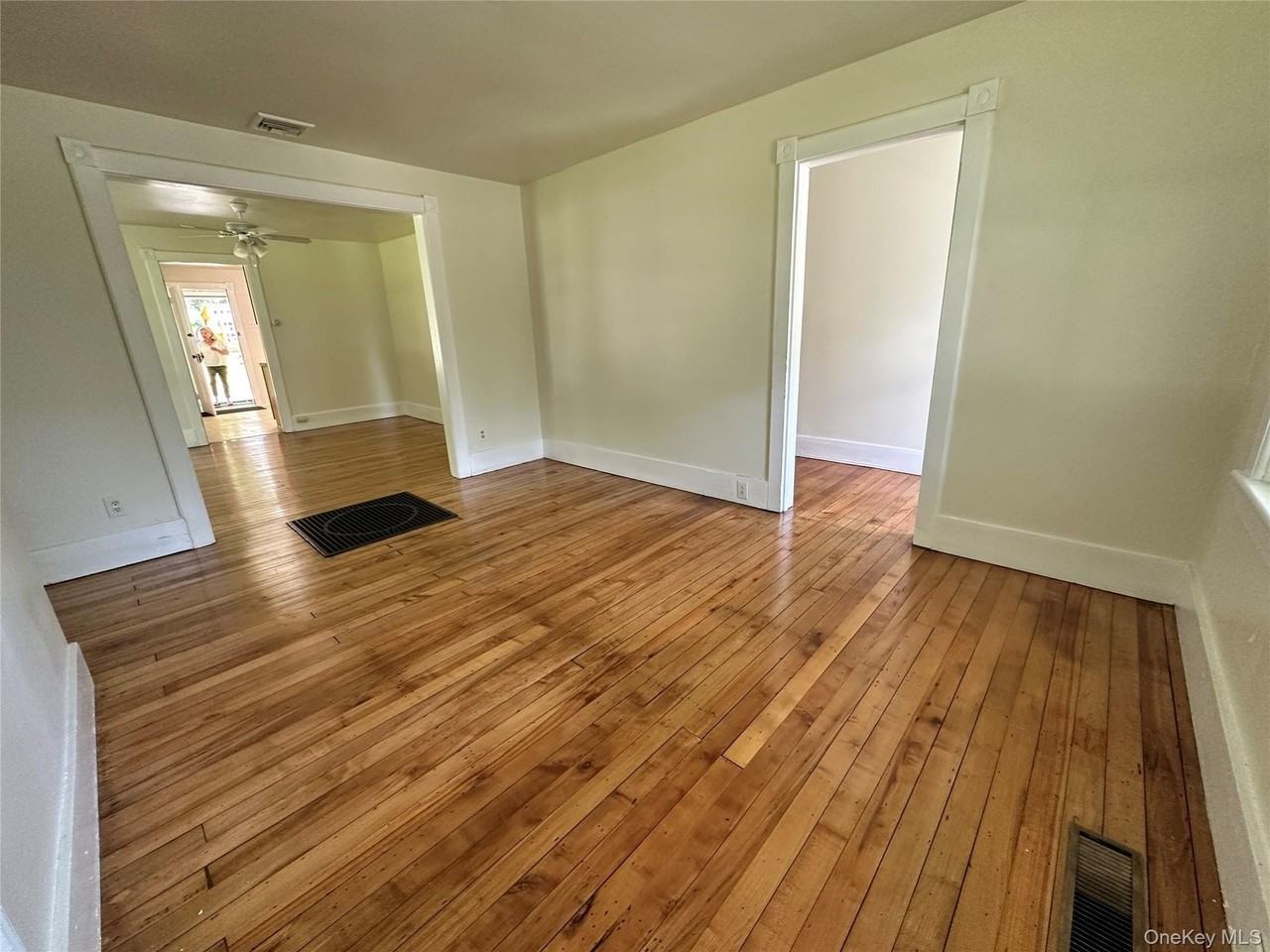 82 State St - Photo 5 of 20