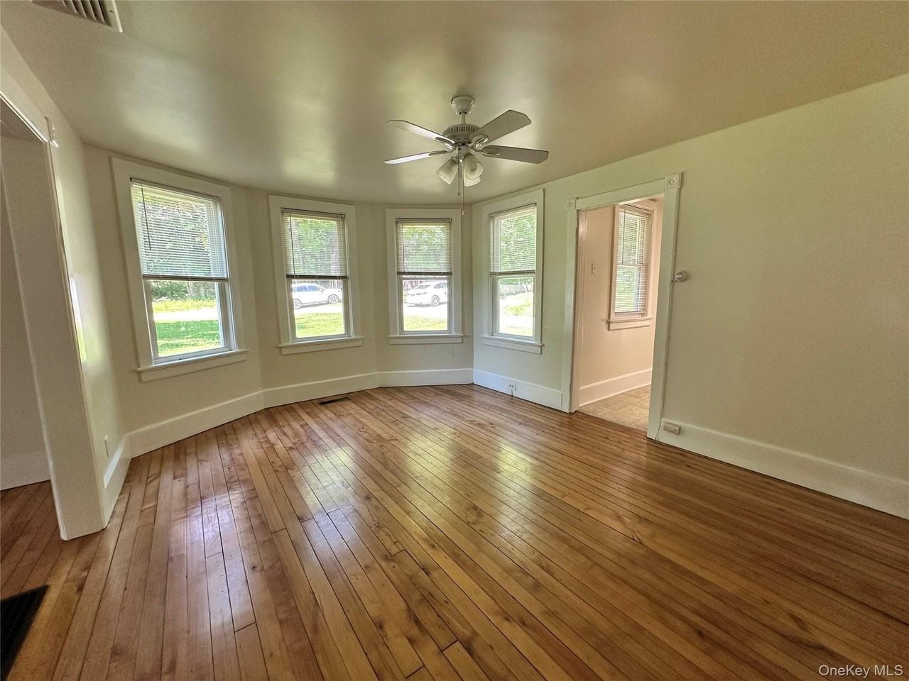 82 State St - Photo 6 of 20