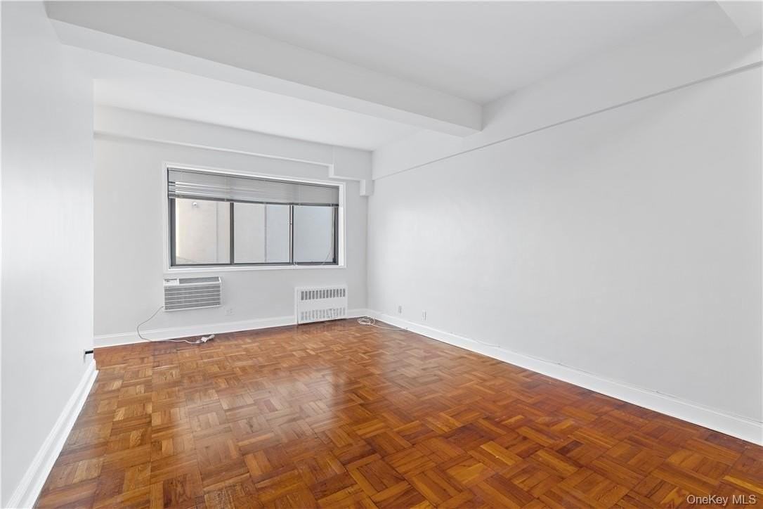 411 Bronx River Rd #2K - Photo 6 of 16