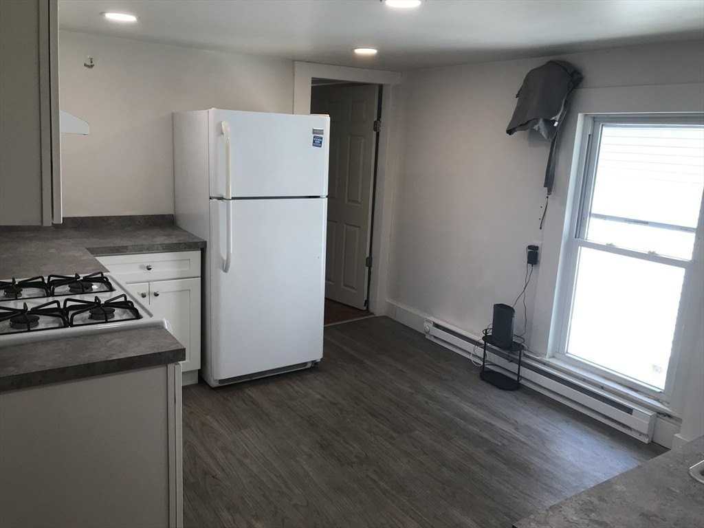 20 Taylor Ave #2 - Photo 5 of 16