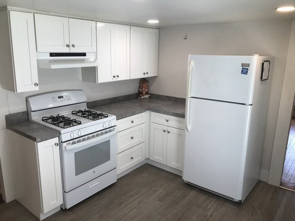20 Taylor Ave #2 - Photo 6 of 16