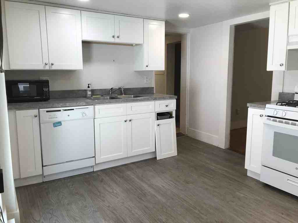 20 Taylor Ave #2 - Photo 7 of 16
