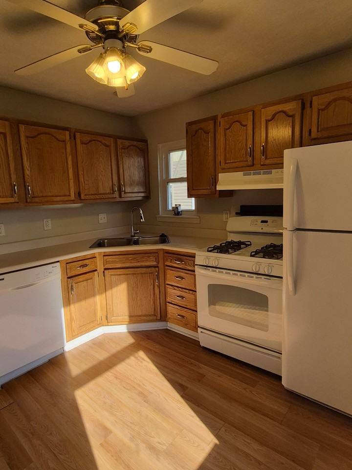2301 Mount Troy Rd #1 - Photo 3 of 10