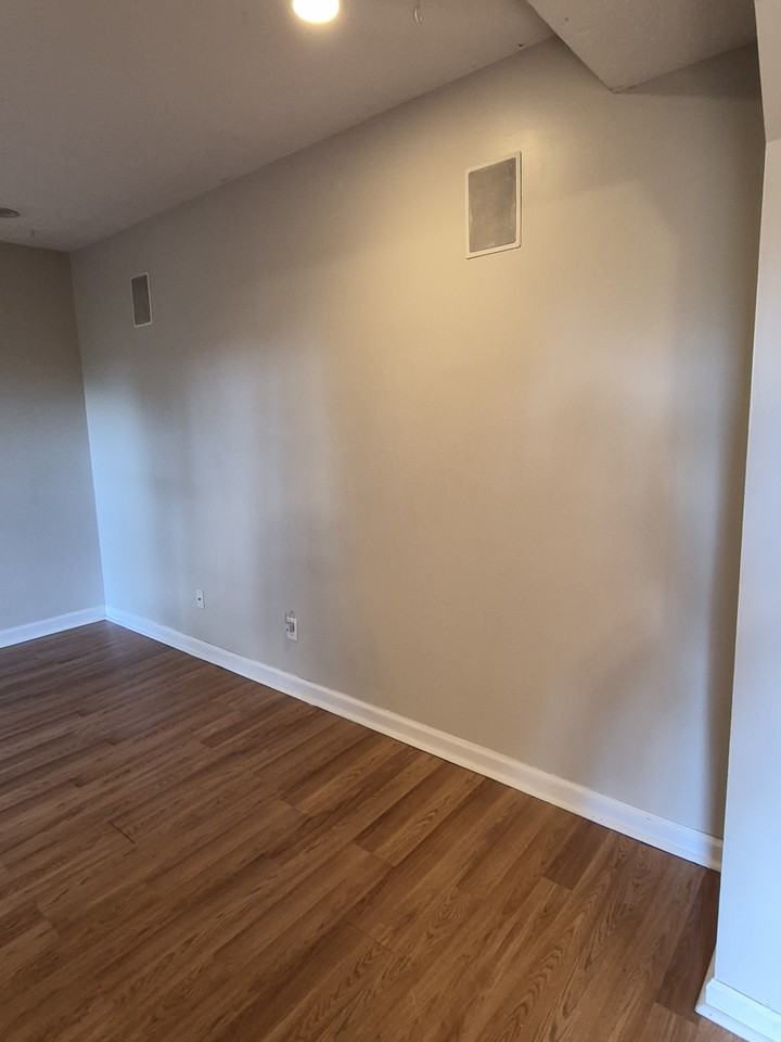 2301 Mount Troy Rd #1 - Photo 5 of 10