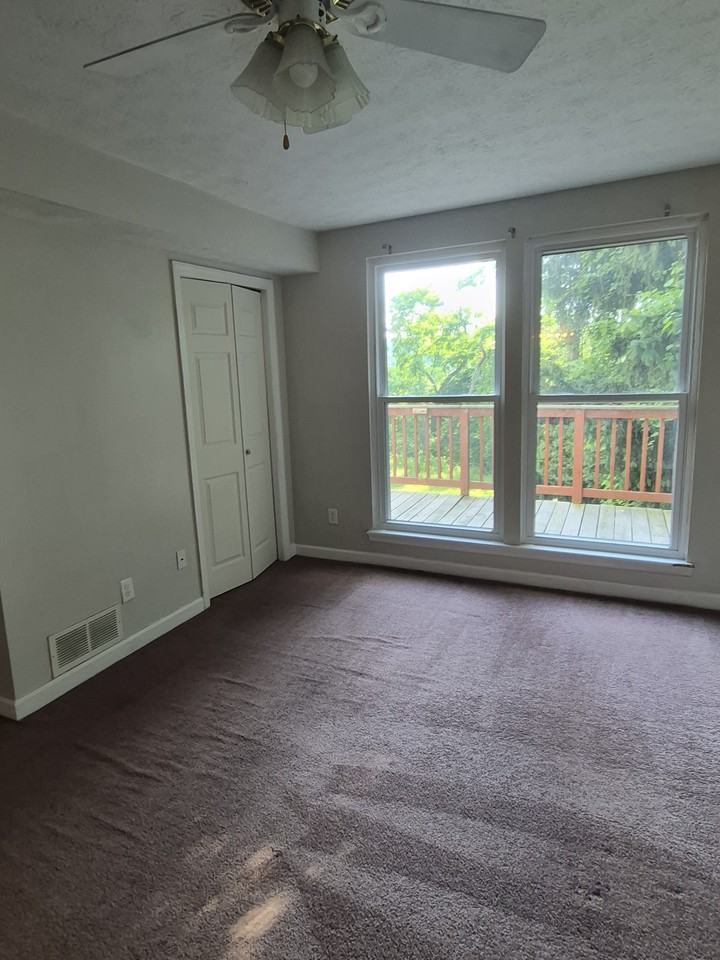 2301 Mount Troy Rd #1 - Photo 6 of 10