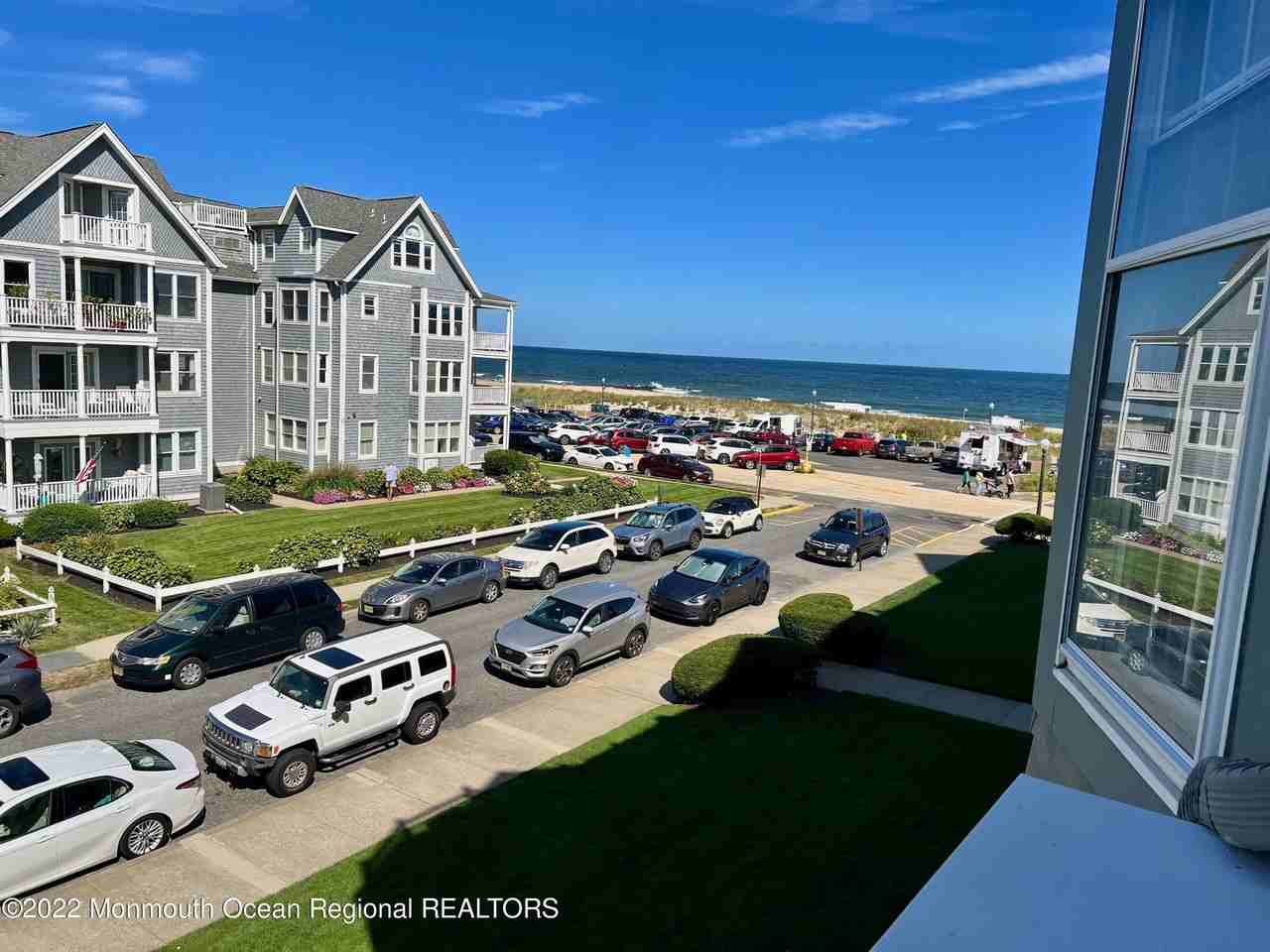 4 Ocean Ave #14 - Photo 6 of 33