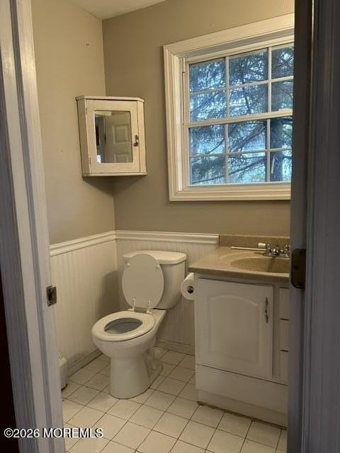 59 Manalapan Ave - Photo 3 of 6