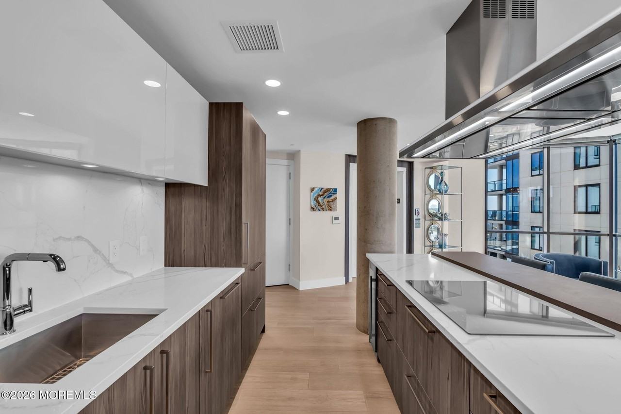 350 Ocean Ave #403 - Photo 6 of 25