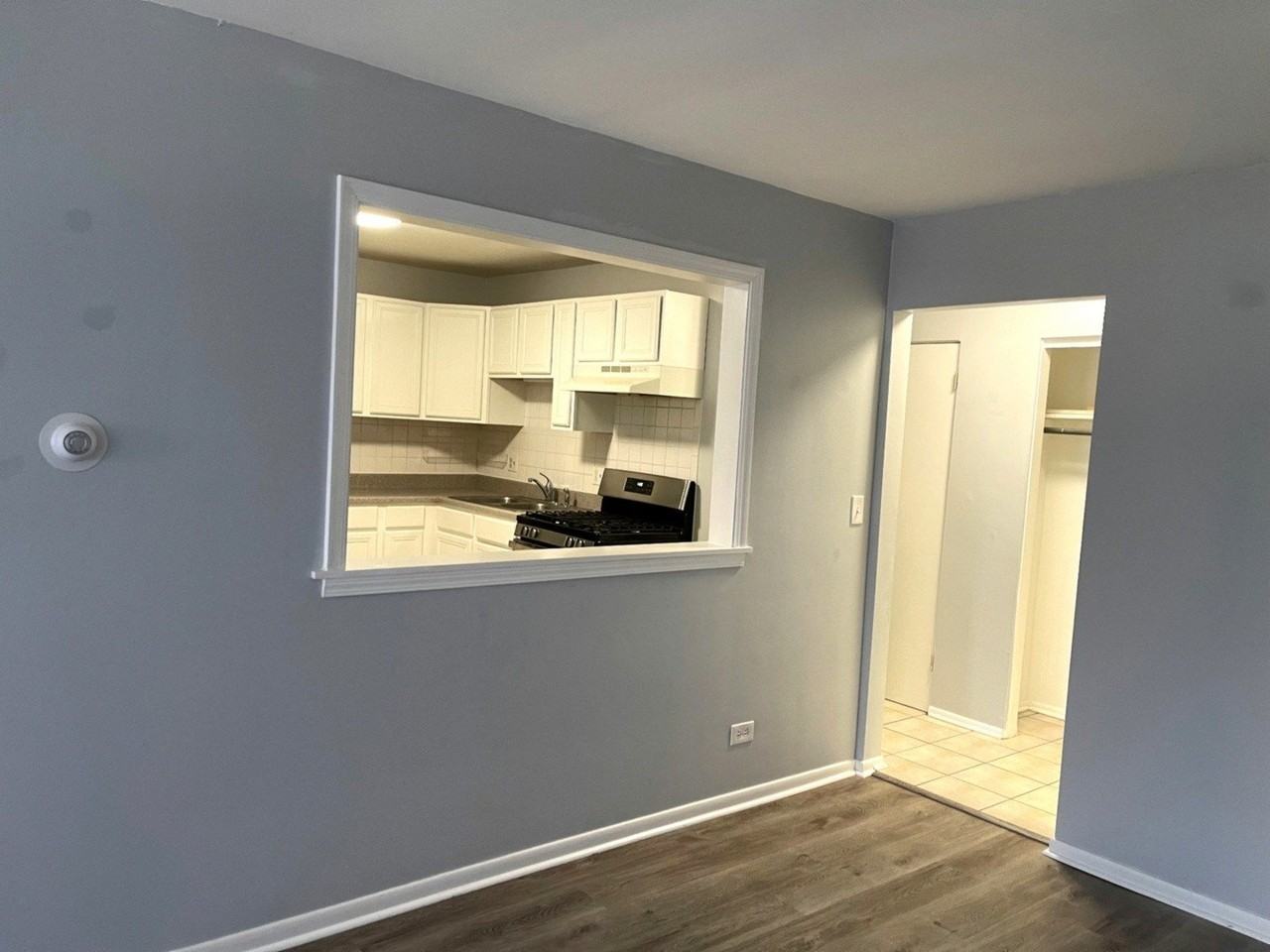 131 S Washington St #1 - Photo 6 of 12