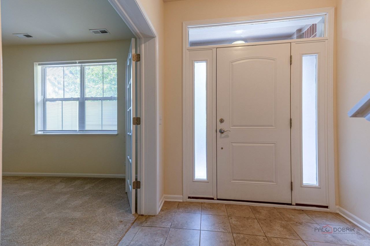 409 Alpine Springs Dr - Photo 2 of 25