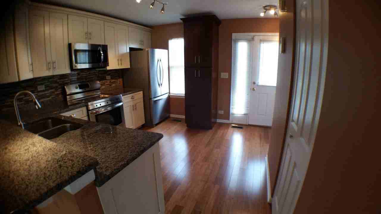 118 W 67th St - Photo 4 of 24