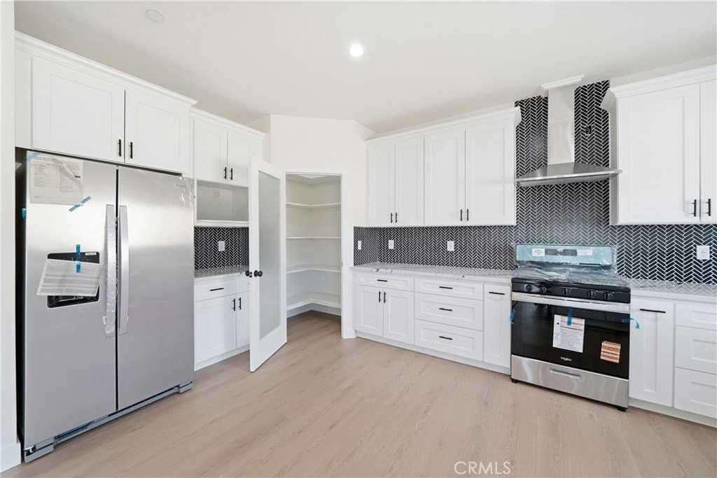 16315 Orick Ave - Photo 2 of 15