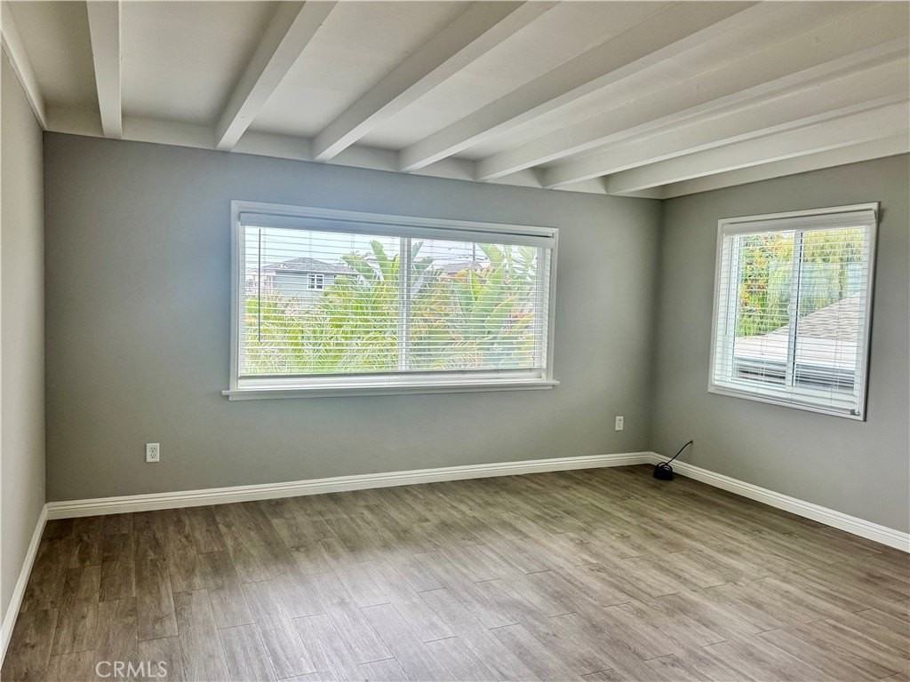 970 Glenneyre St #D - Photo 2 of 8