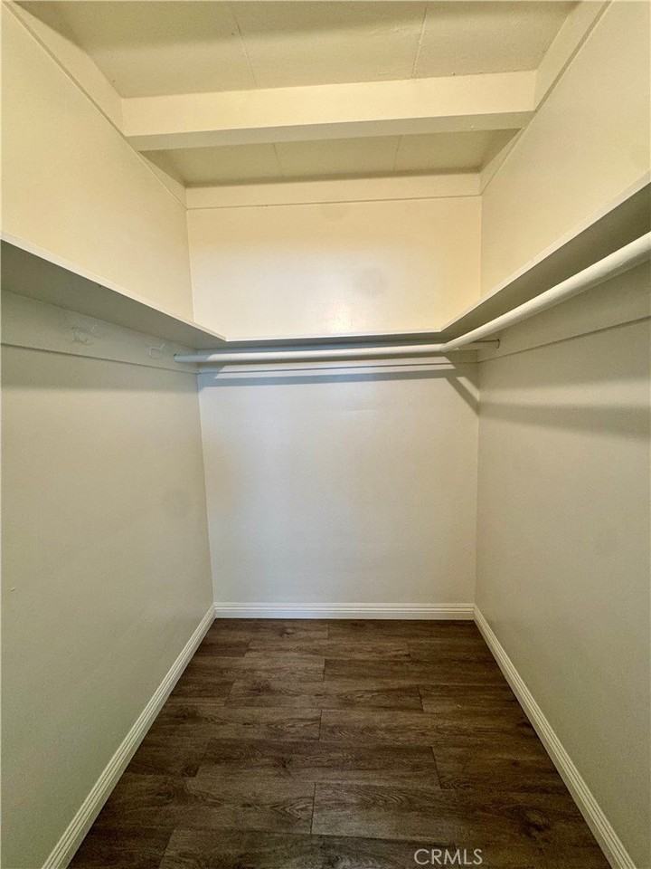970 Glenneyre St #D - Photo 5 of 8