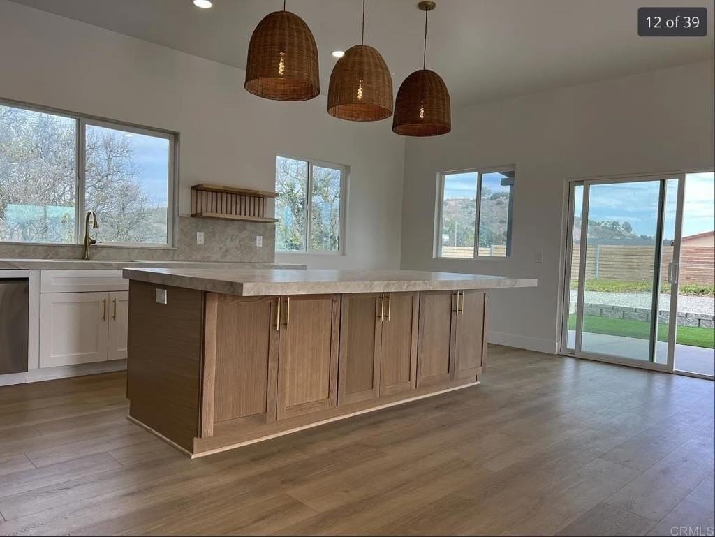1533 Avohill Drive - Photo 4 of 18