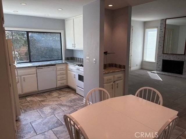 2124 Woodbriar Ct - Photo 5 of 13