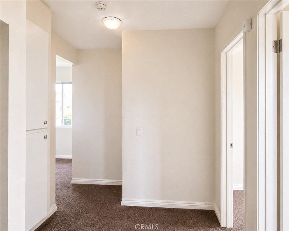 1120 Bahia Ct #B - Photo 2 of 8