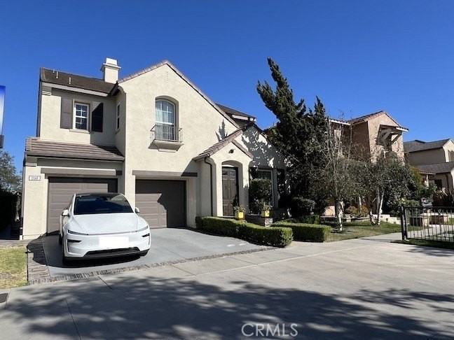 2546 Hibiscus St - Photo 2 of 33