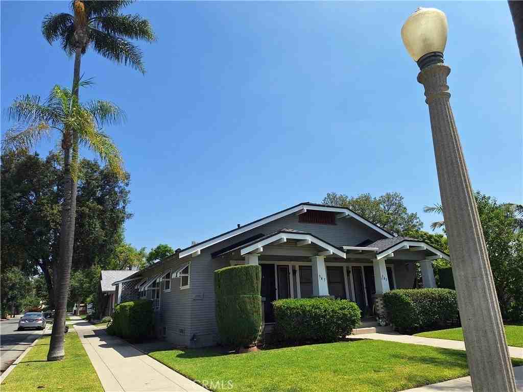 547 W Wilshire Ave - Photo 3 of 24