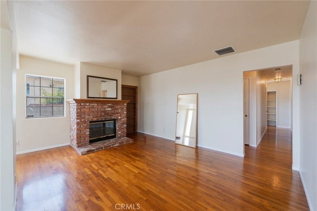 29119 S Highmore Ave - Photo 4 of 39