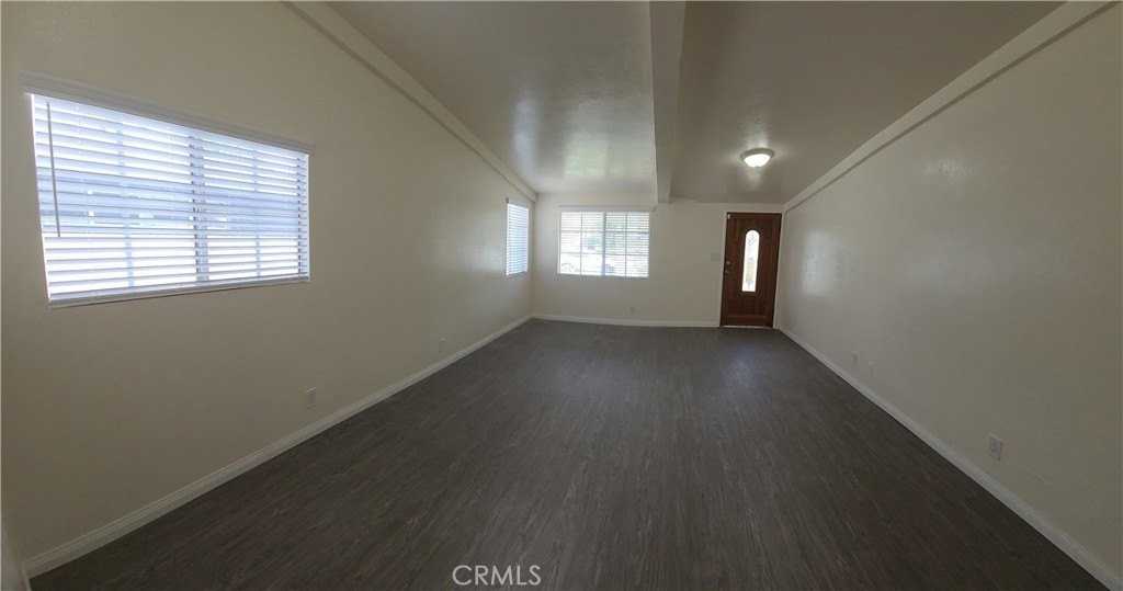 20340 Sherman Way - Photo 6 of 35