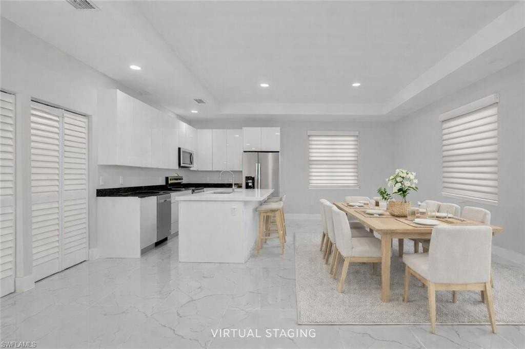 1100 Ne 19th St - Photo 4 of 4