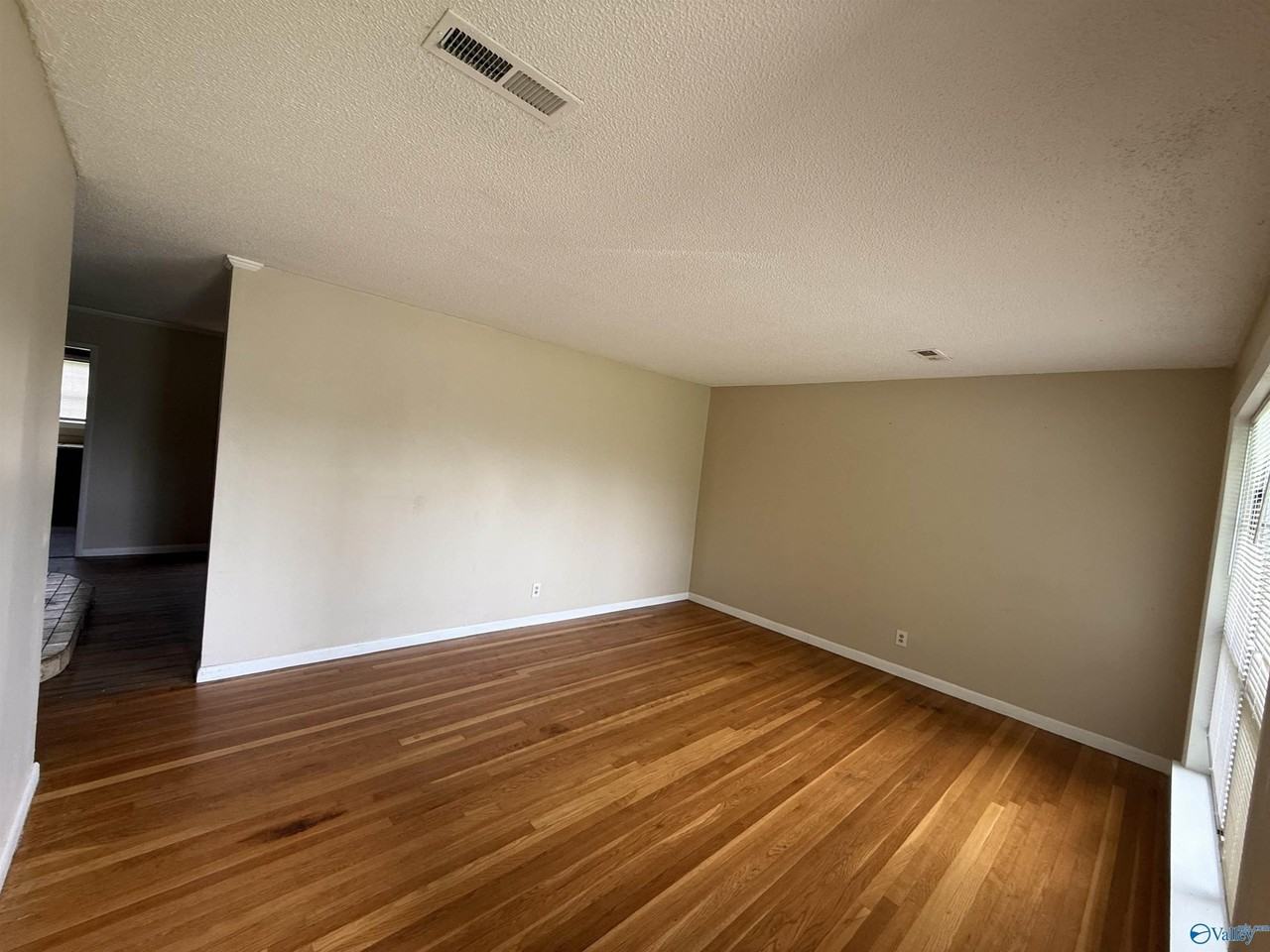 641 Dawson Ter Nw - Photo 2 of 15