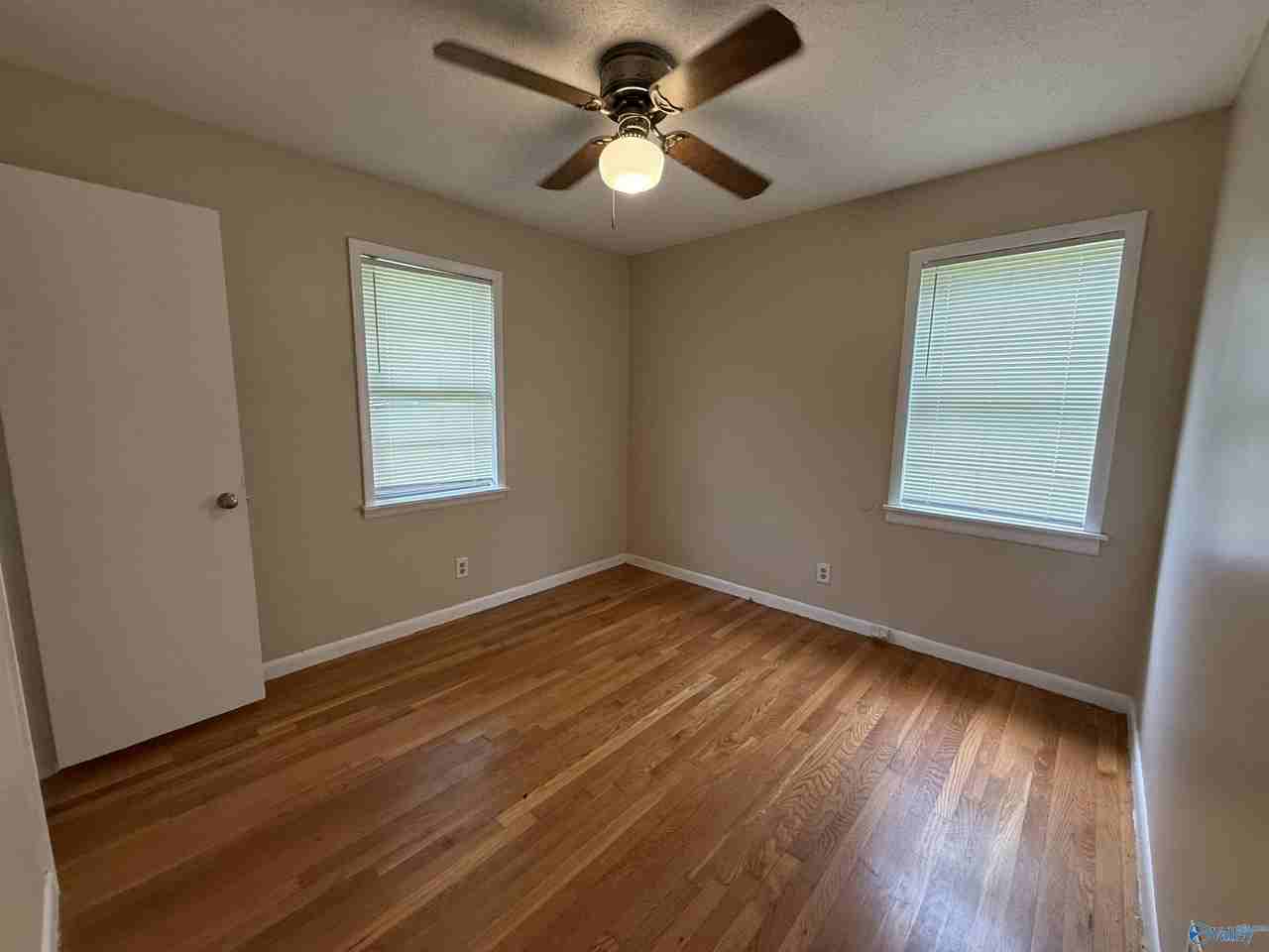 641 Dawson Ter Nw - Photo 6 of 15