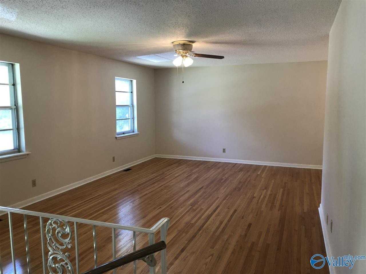 3129 Mcdow Ave Nw - Photo 5 of 19
