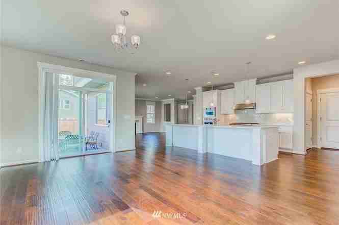 1512 246th Ave Ne #1 - Photo 5 of 47