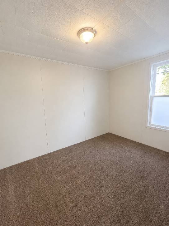 734 Jackson St Lowr - Photo 4 of 6