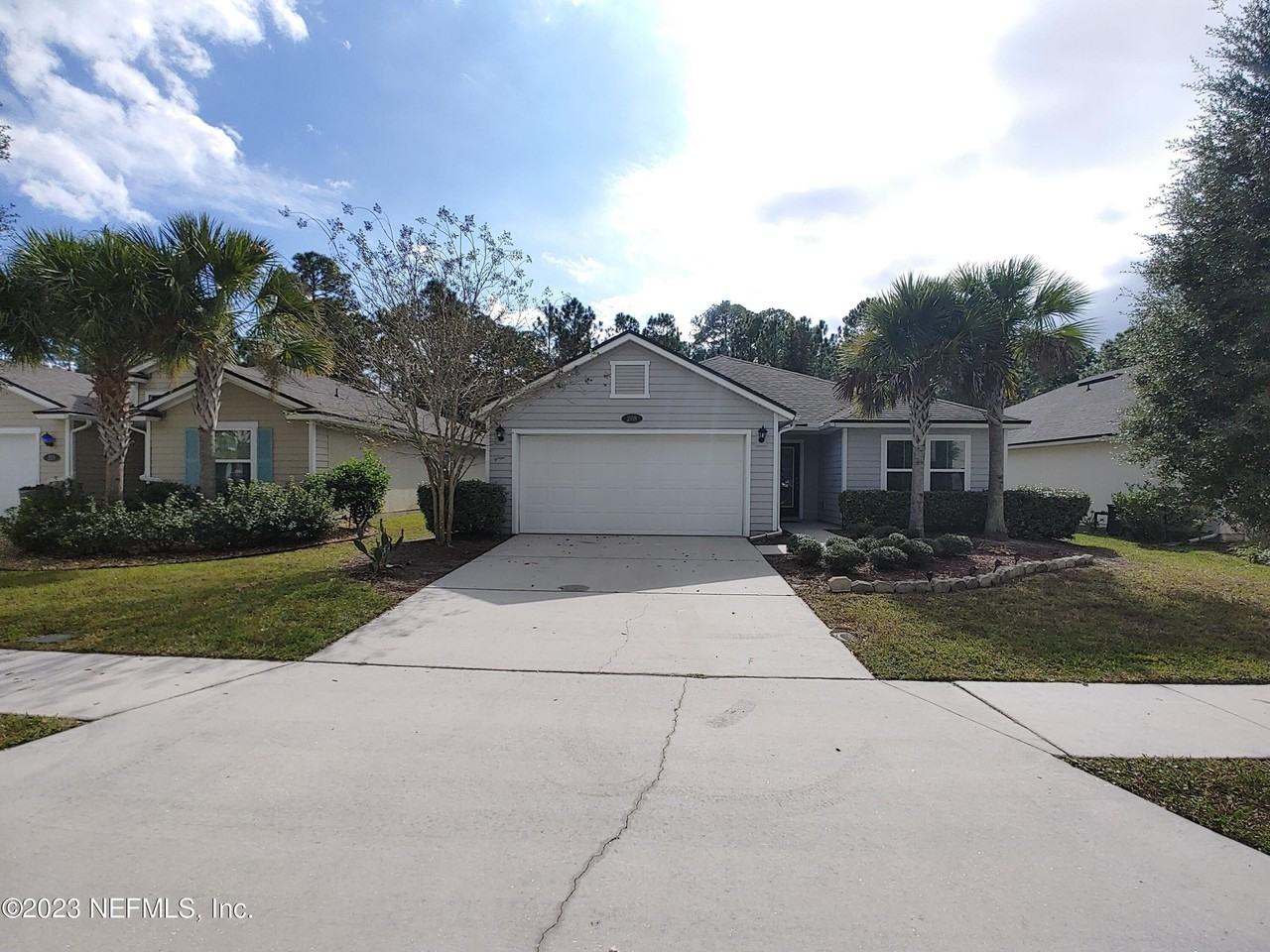 208 Midway Park Dr - Photo 2 of 33