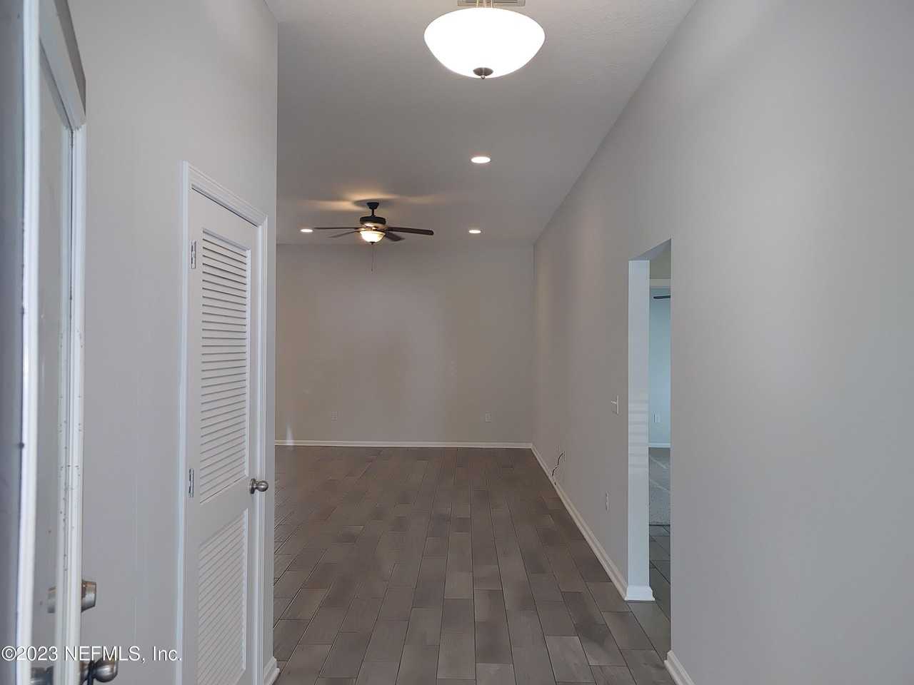 208 Midway Park Dr - Photo 7 of 33