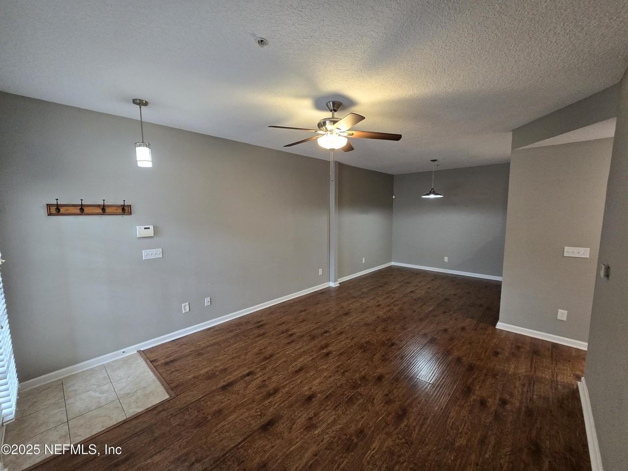 575 Oakleaf Plantation Pkwy #903 - Photo 5 of 50