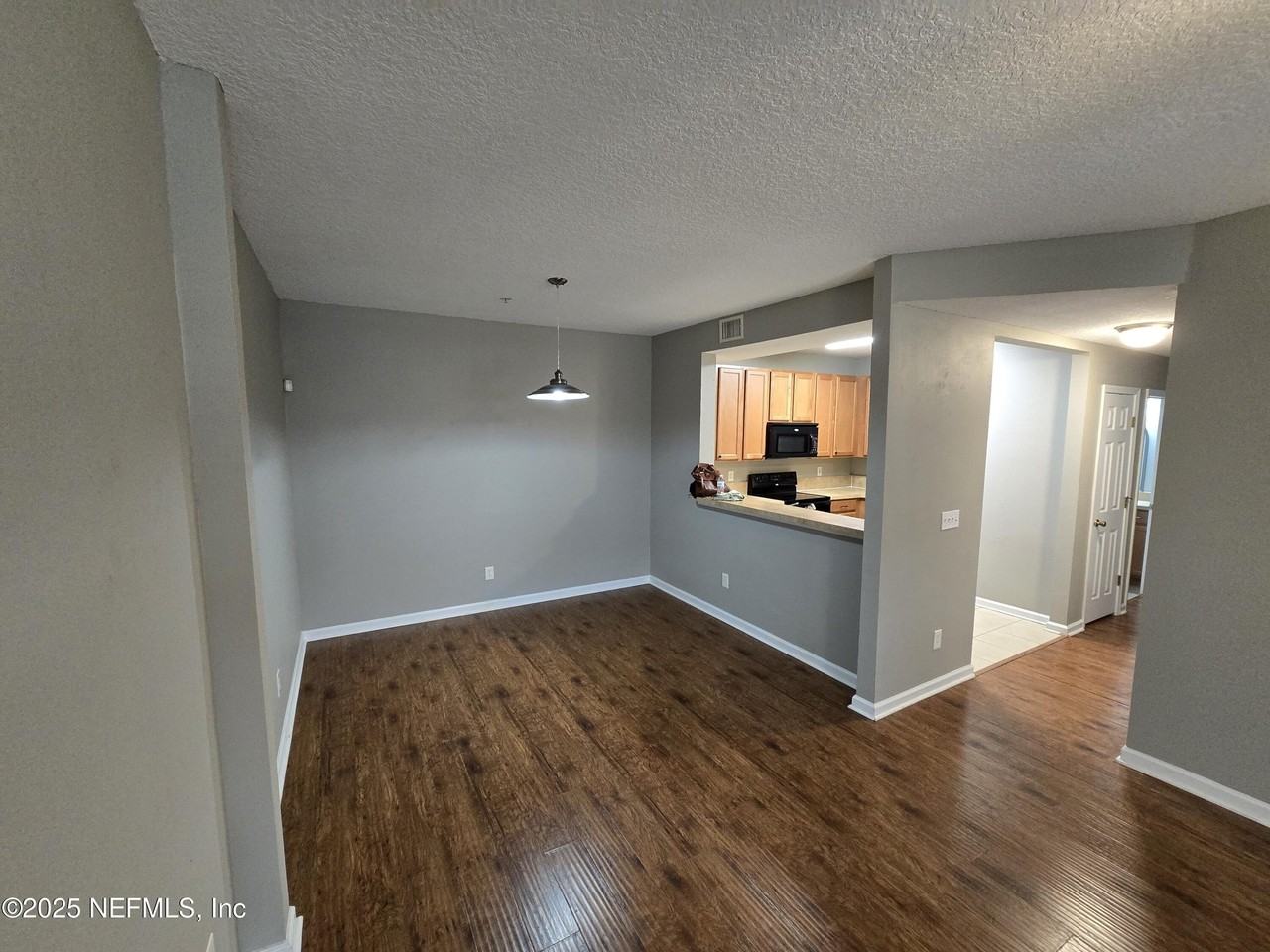 575 Oakleaf Plantation Pkwy #903 - Photo 6 of 50