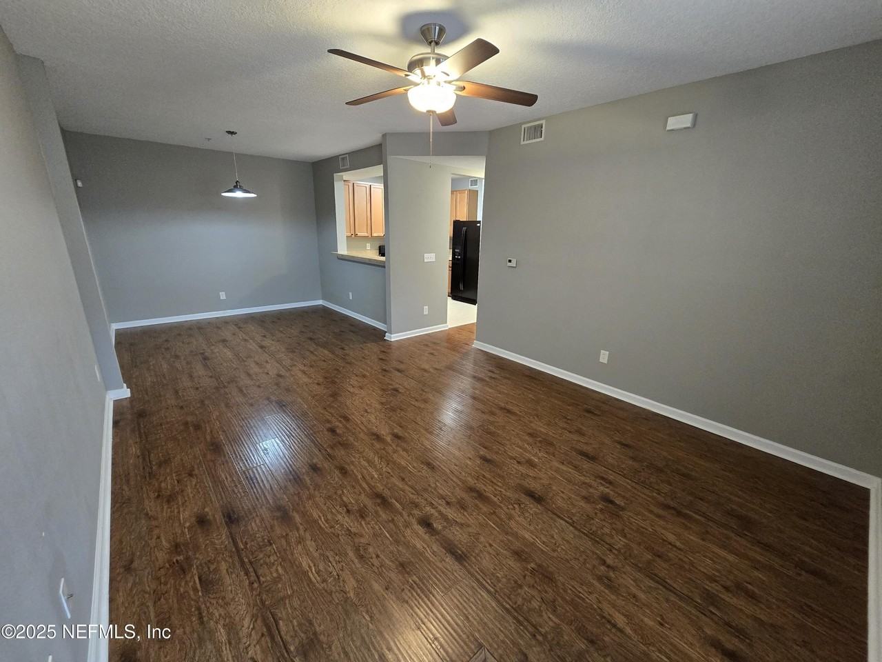 575 Oakleaf Plantation Pkwy #903 - Photo 7 of 50