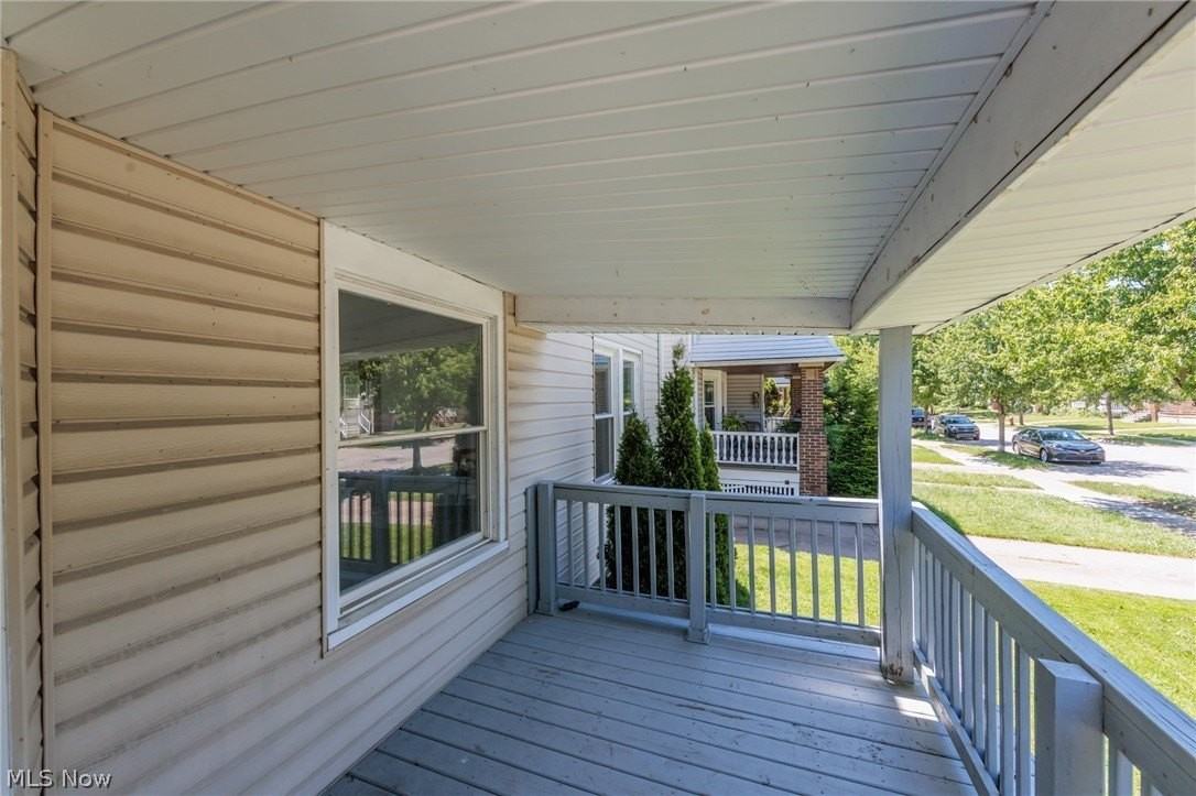 2035 Chesterland Ave #DOWN - Photo 5 of 37