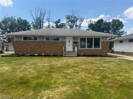 featured image of 7326 Dell Haven Dr