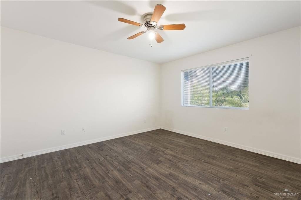 512 S 9th St #C - Photo 7 of 9