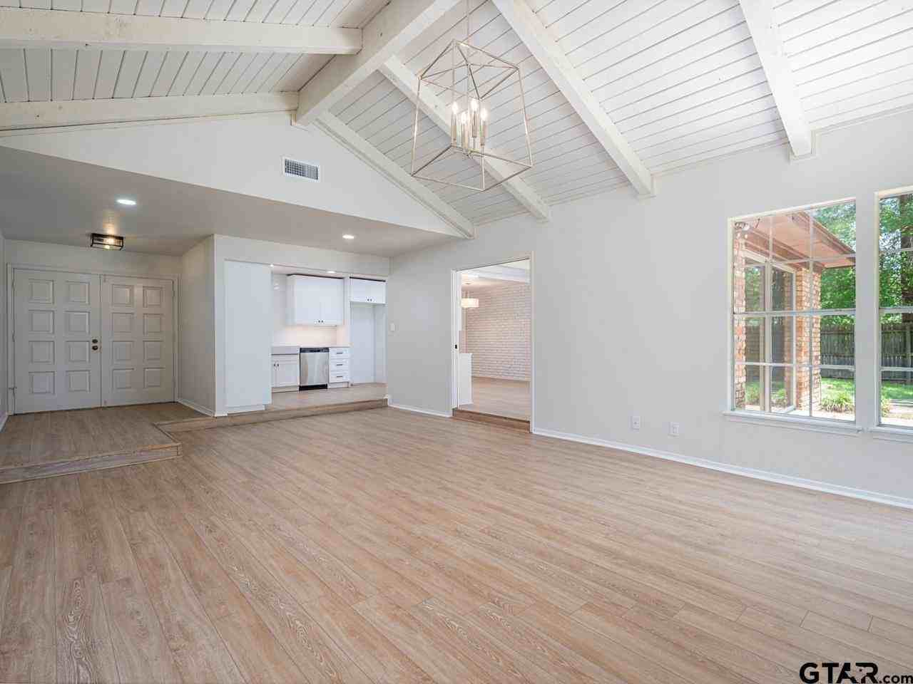 509 Winchester Dr - Photo 6 of 31