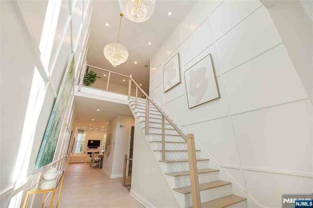 3 Woodmont Cir - Photo 3 of 49