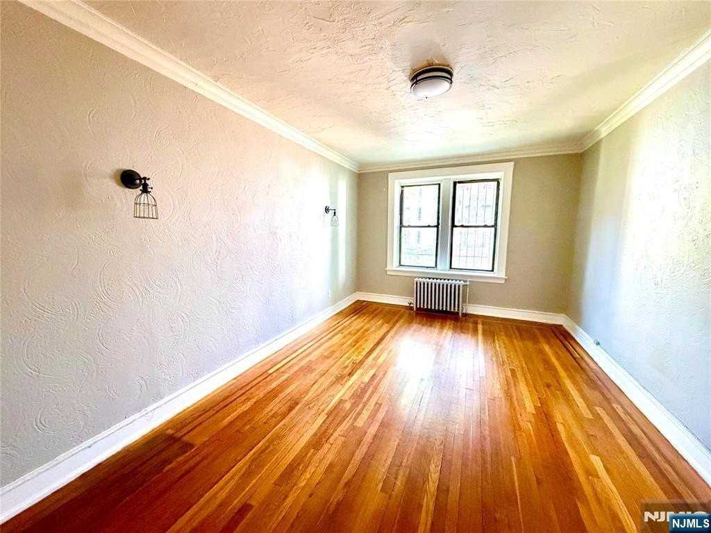 17 Elwood Pl #103 - Photo 5 of 10