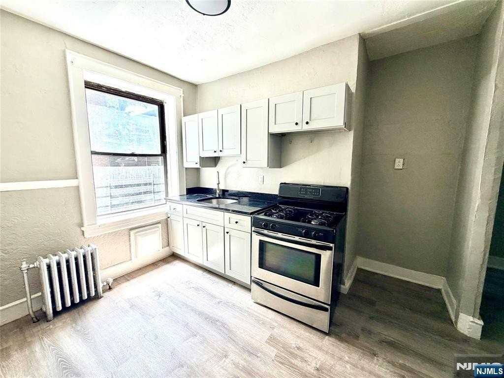 17 Elwood Pl #103 - Photo 6 of 10