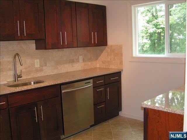 16-06 Jordan Rd - Photo 6 of 10