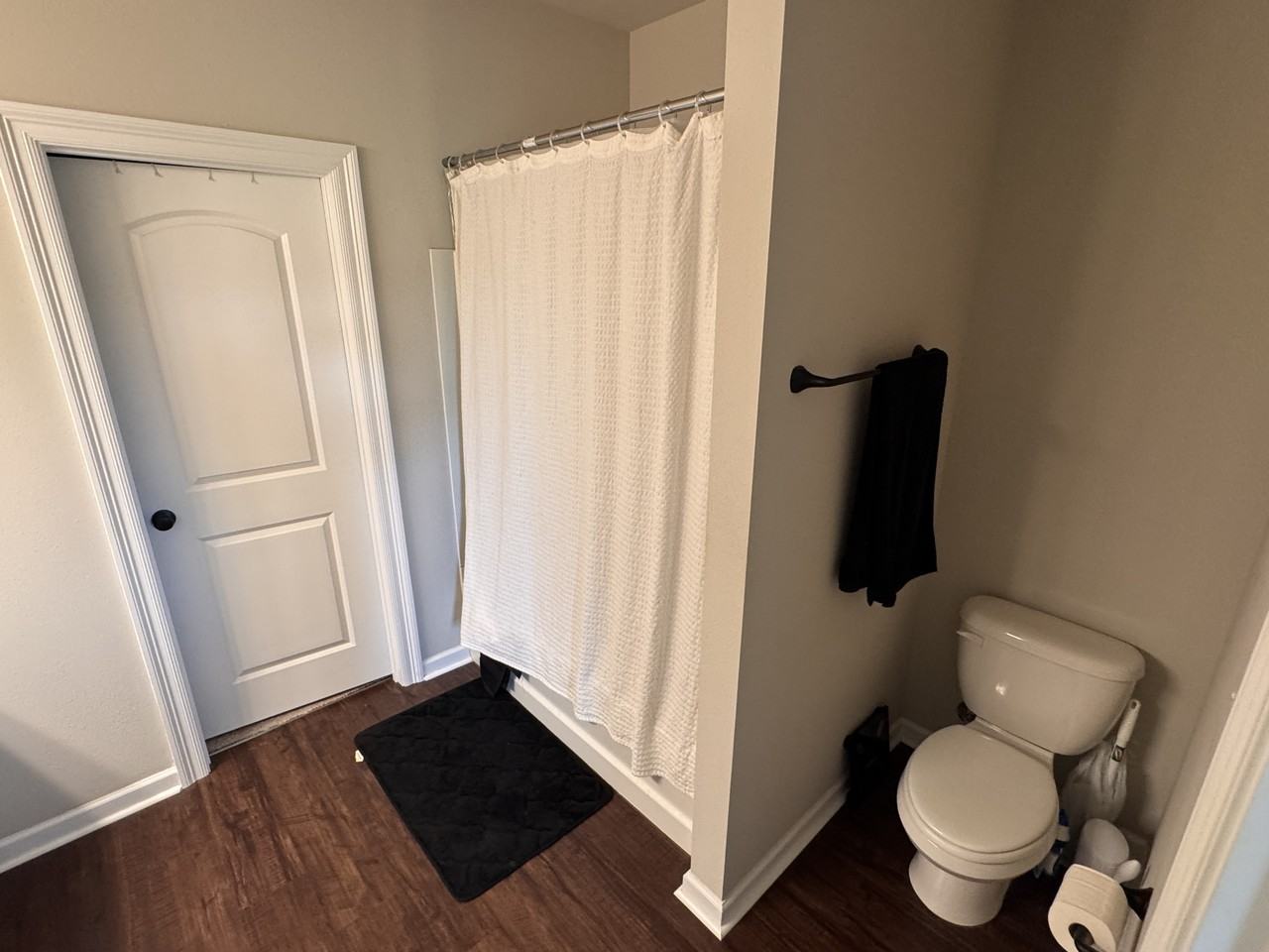 11609 Water View Ave #1 - Photo 7 of 20
